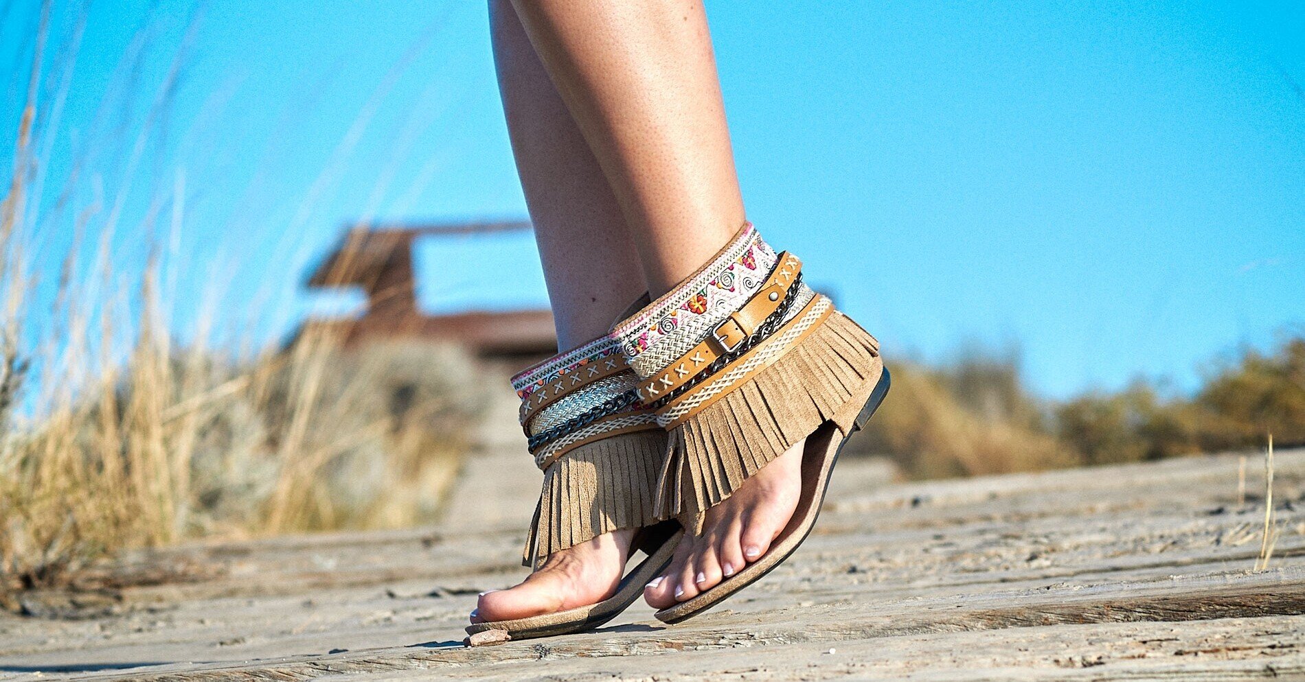 Sandalias boho Bucana beige de Oveja Bohemia bohochic