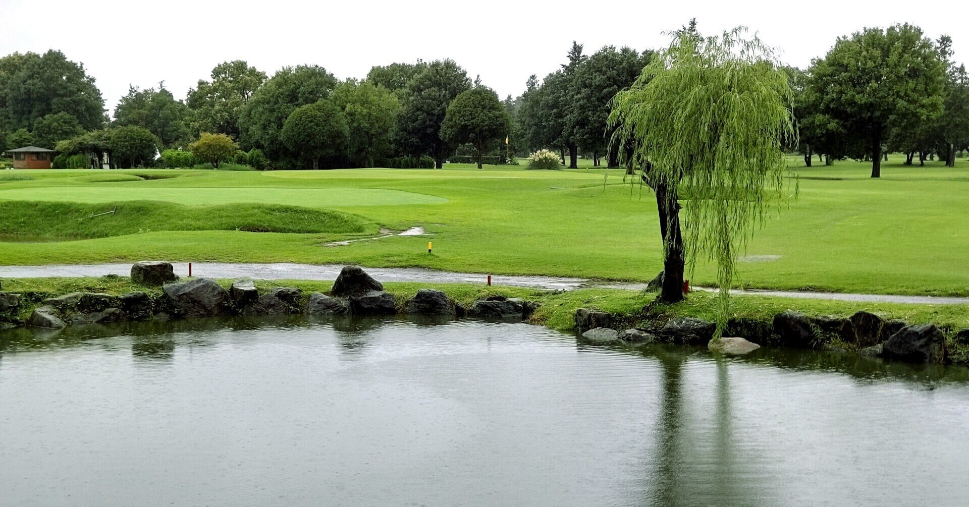 ゴルフ 雨の日ゴルフの事前準備とラウンドのコツを徹底分析しました 橘ダイスケ Note ゴルフ 雨の日ゴルフの事前準備とラウンドのコツを徹底分析しました 橘ダイスケ Note