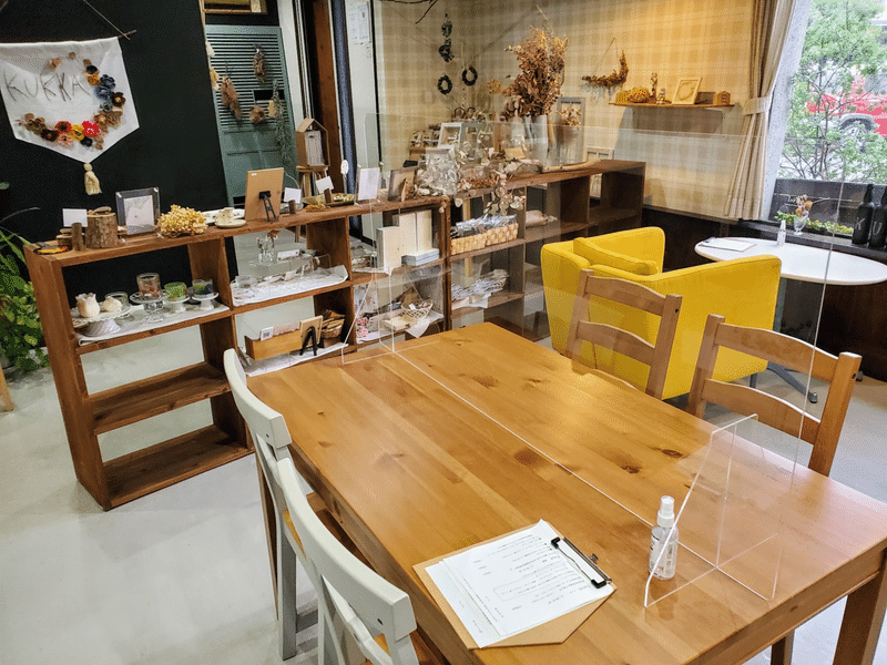 KUKKA cafe+zakka　内装　様子