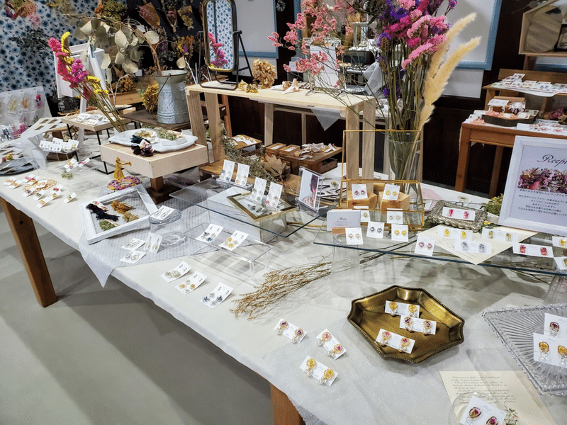 KUKKA cafe+zakka 内装 様子