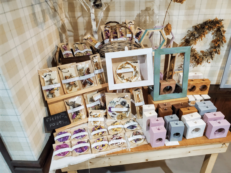 KUKKA cafe+zakka 内装 様子