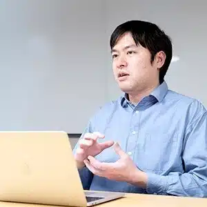 山本　憲
