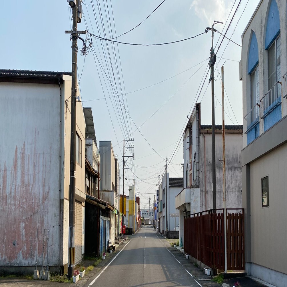 シャッター店舗 空き家がならぶ商店街を歩き回れる 愉歩道 に 中川敬文 まちづくり 地方創生 Note