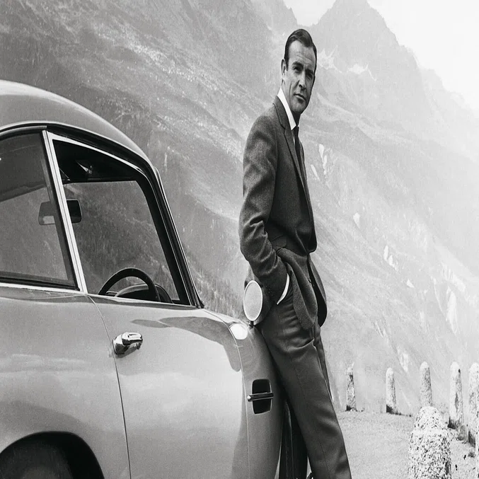 007シリーズのオープニング全部観る Small World Note