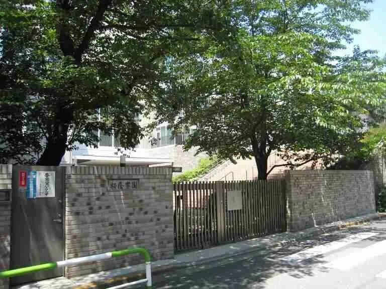 女子御三家を徹底比較 東大生チューター Metu Lab ミートゥーラボ Note