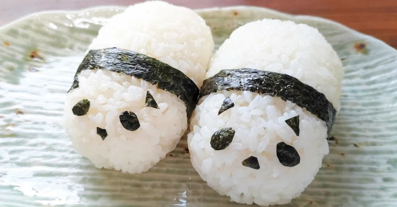 大人気 双子の赤ちゃんパンダおにぎりを作ってみた 出島トンボロ Note