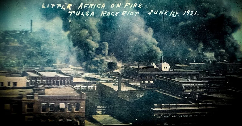 百年ﾆｭｰｽ 1921 大正10 5月31日 火 オクラホマ州タルサ市グリーンウッド地区で大規模な人種間の衝突が発生 白人暴徒が黒人住民を殺害し アフリカ系市民の暮らす同地区を破壊した 米国史上最悪 吉塚康一 百年ﾆｭｰｽ 毎日が100周年 Note