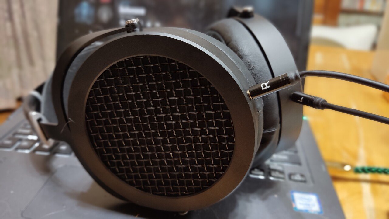 HIFIMAN SUNDARA レビュー とっても身近になった平面駆動型 HIFIMAN SUNDARA レビュー とっても身近になった平面駆動型