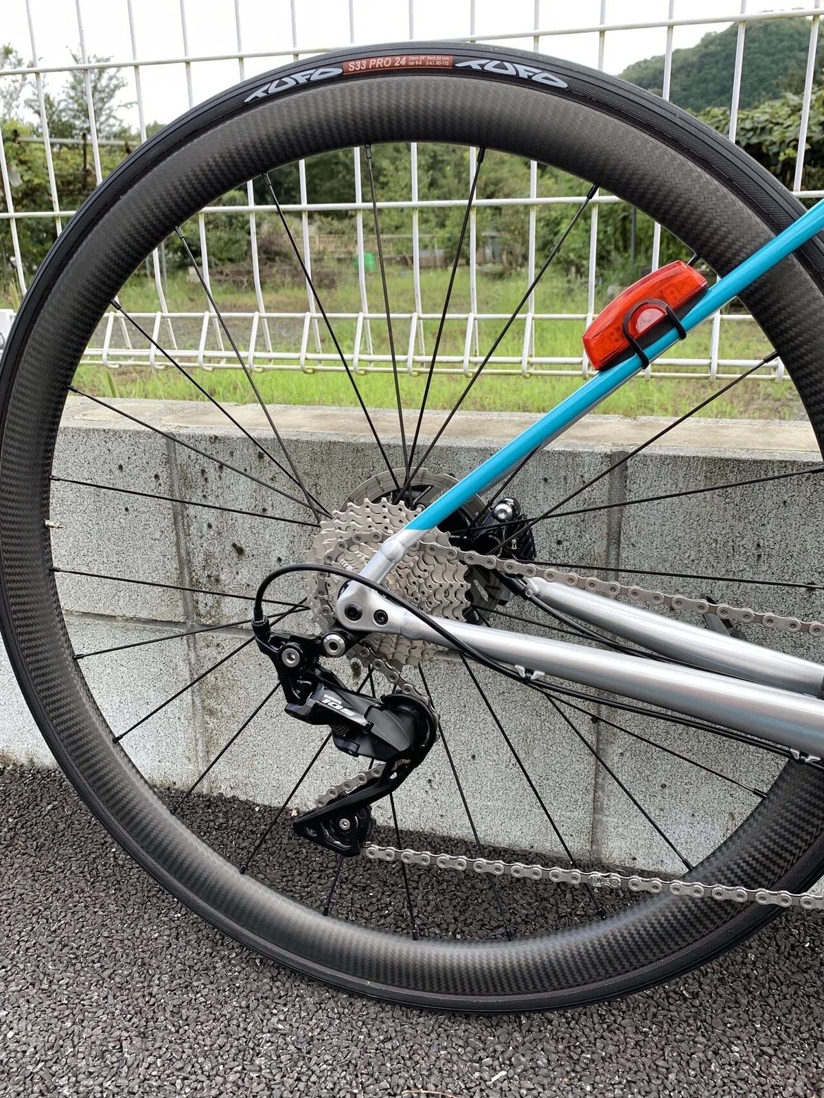 躊躇気味にチューブラーに戻ってみた話｜あら50りっぷ