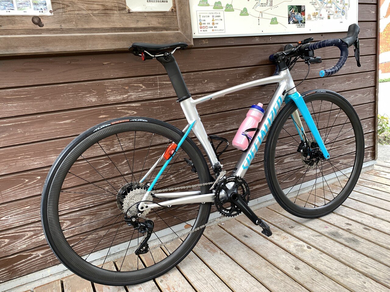 躊躇気味にチューブラーに戻ってみた話|あら50りっぷ 躊躇気味にチューブラーに戻ってみた話|あら50りっぷ
