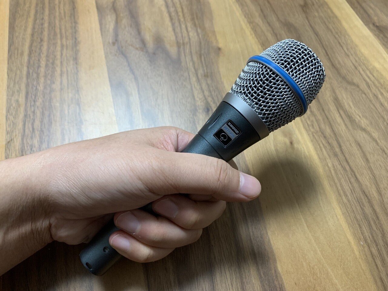 隠れた実力者 ハンドタイプコンデンサーマイク Beta 87a をレビュー Onzo Note 隠れた実力者 ハンドタイプコンデンサーマイク Beta 87a をレビュー Onzo Note