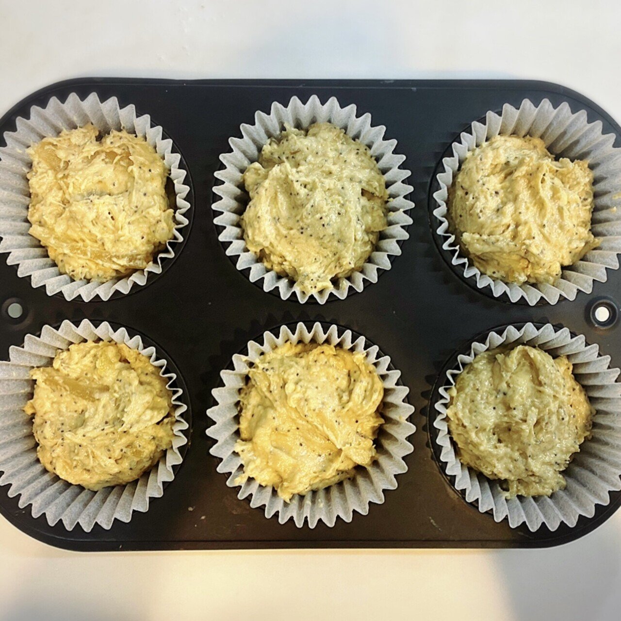 Muffin ぷちぷち感がたまらない ポピーシード入りオレンジピールのマフィン 整えて暮らしを楽しむ Note