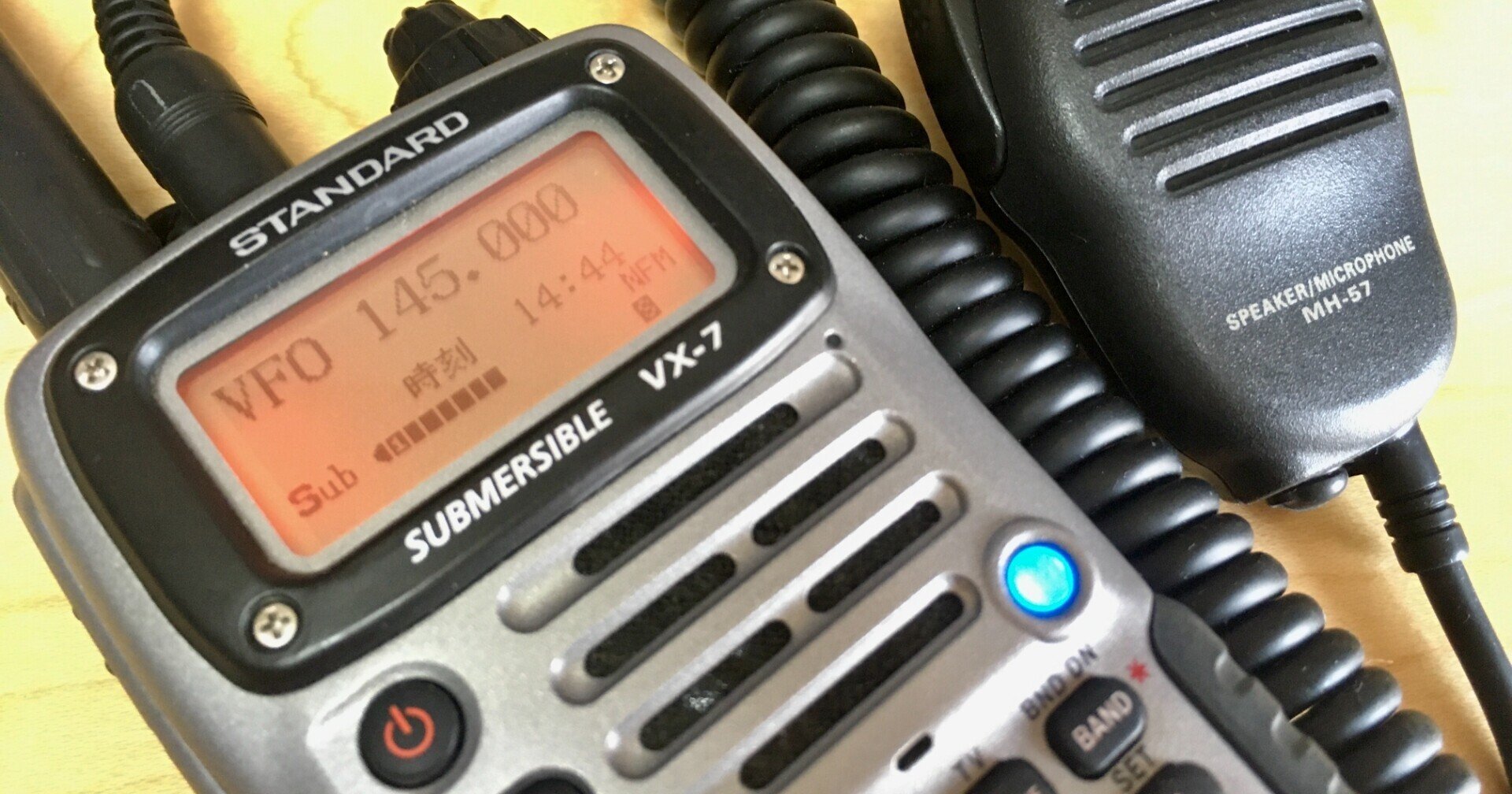 STANDARD VX-7 50,144,430MHz FMトランシーバー