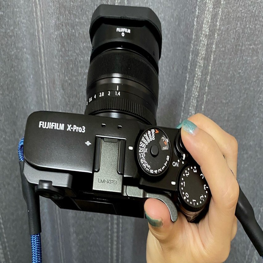 FUJIユーザーにオススメ！レンズメイトの人気サムレストを購入！｜ぽて