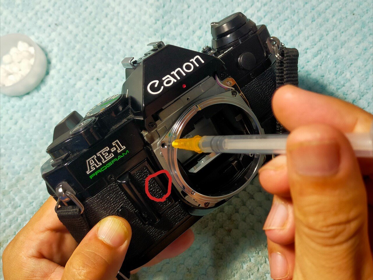 オンラインストア最安値 シャッター鳴き無し　Canon AE-1 Program FD 28/2.8 フィルムカメラ