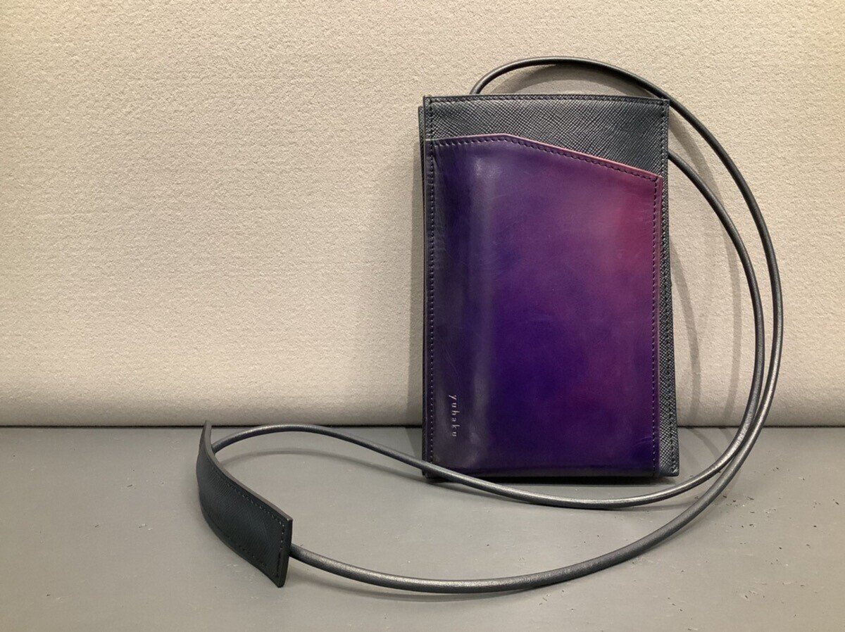 スタッフレビュー】ショルダーポーチを育てています。Vol.2