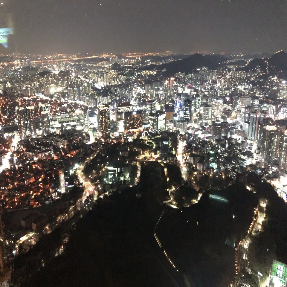 韓国の街並み 02 Nソウルタワーからの夜景でも るしあ昌 Note