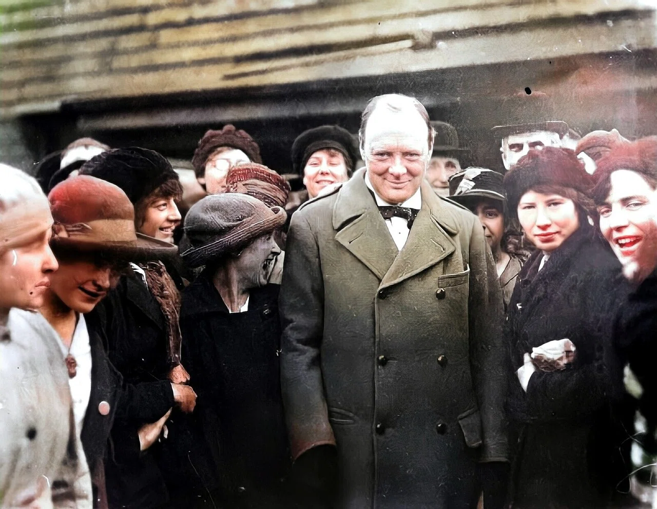 百年ﾆｭｰｽ】1921(大正10)6月9日(木) のちの英国首相ウィンストン