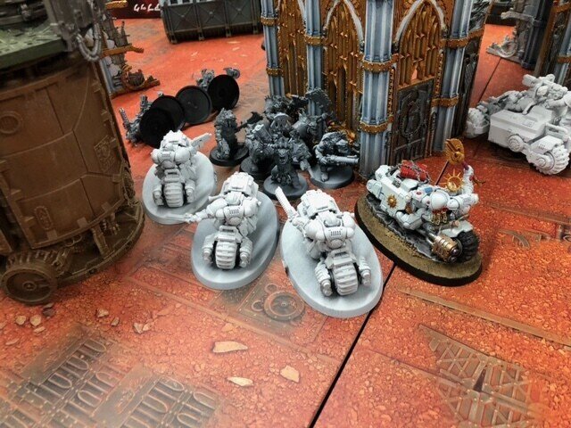 バトルレポート：40k ホワイトスカー対オルク｜楓