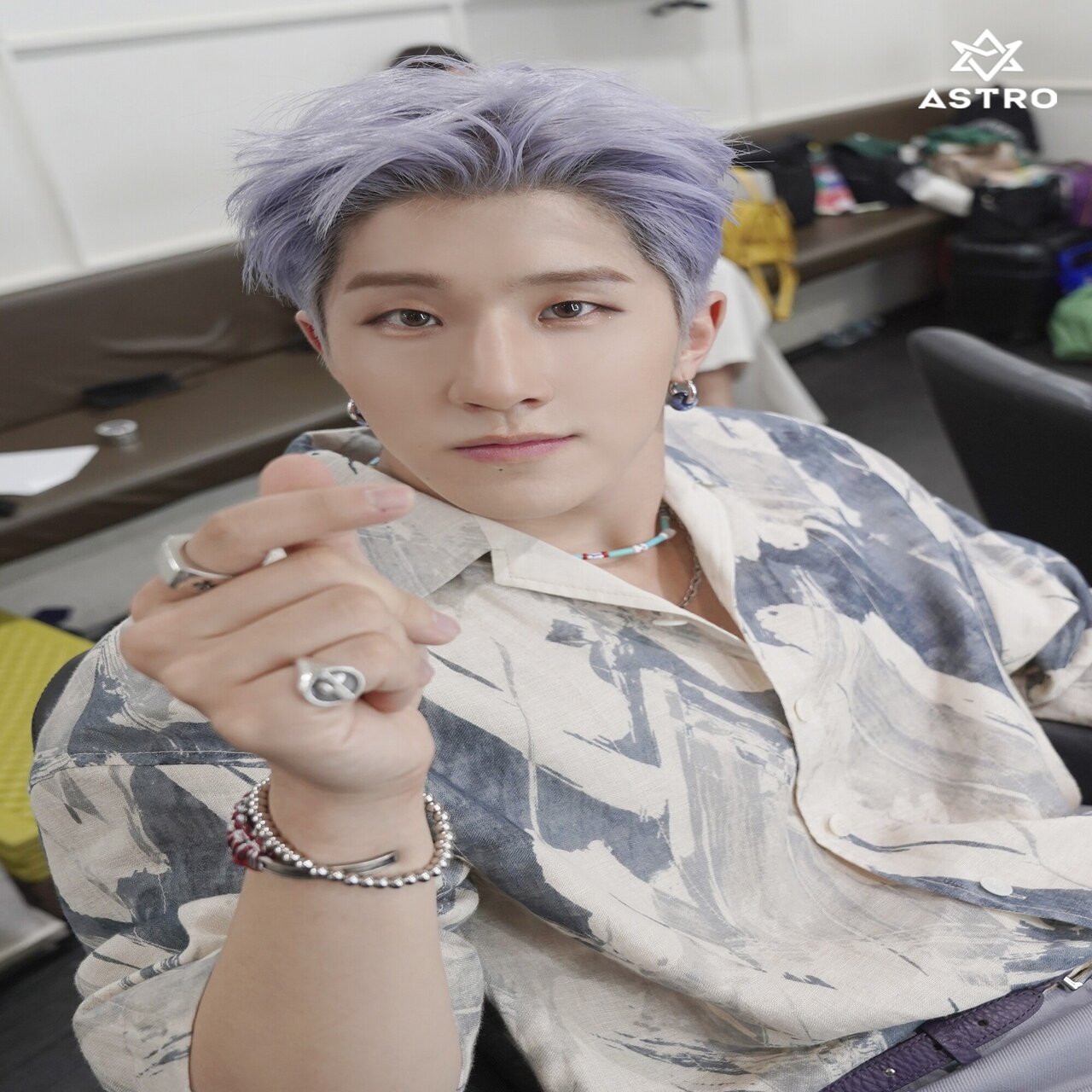 ASTRO ジンジン　サイン会　おまけ付き 2025年最新】astro ジンジン サインの人気アイテム - メルカリ