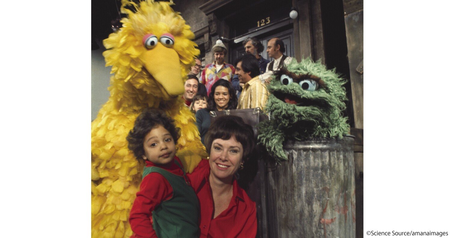 子どもたちの心にアメリカの精神を育む セサミストリート の生みの親 ジョーン ガンツ クーニー 連載 アメリカ その心の生まれるところ 変革の言葉たち 新元良一 本がひらく 子どもたちの心にアメリカの精神を育む セサミストリート の生みの親 ジョーン ガンツ クーニー 連載 アメリカ その心の生まれるところ 変革の言葉たち 新元良一 本がひらく