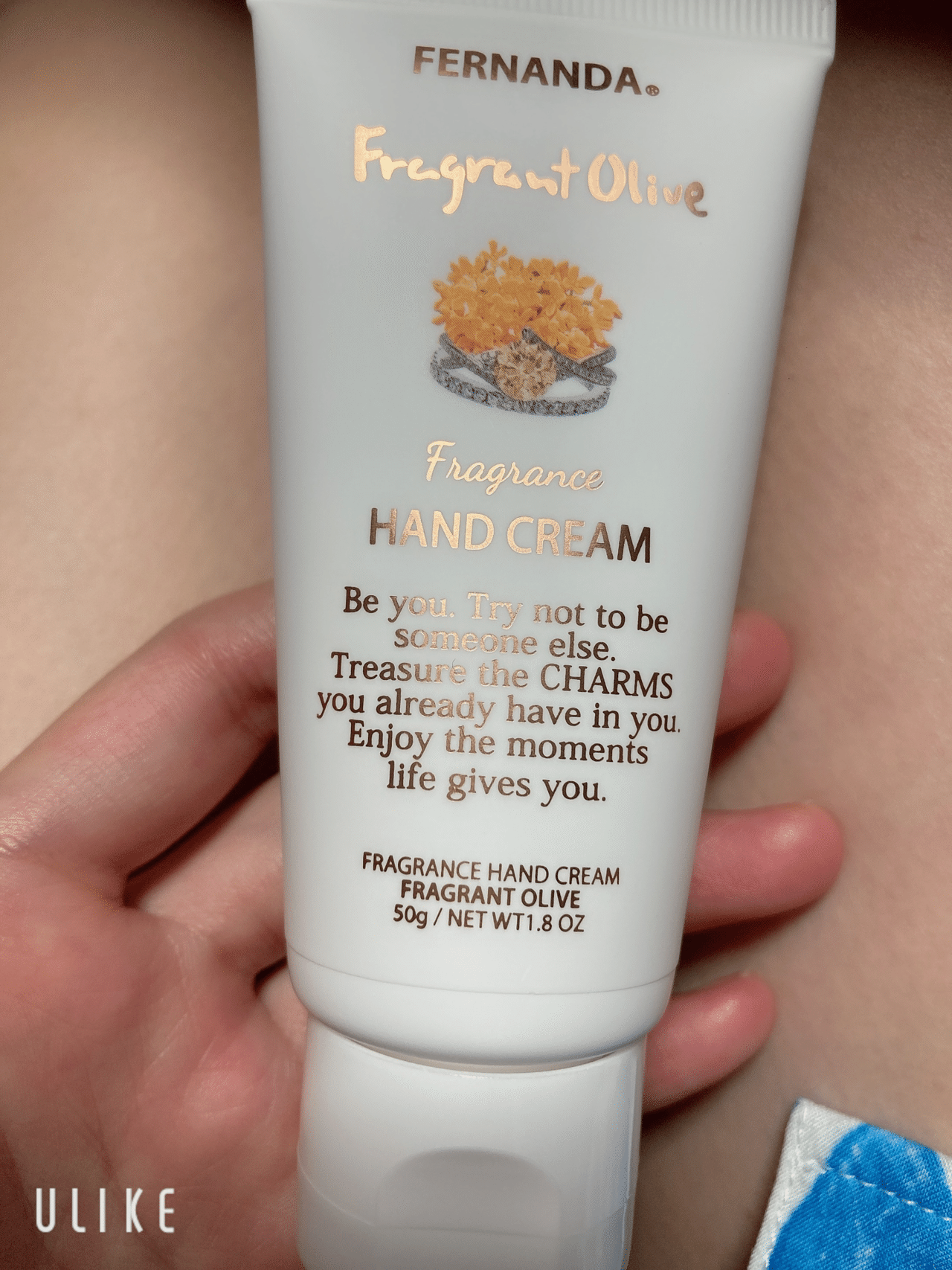 秋の匂いがするー O O キンモクセイのハンドクリーム可愛いー あべの結華梨 Note