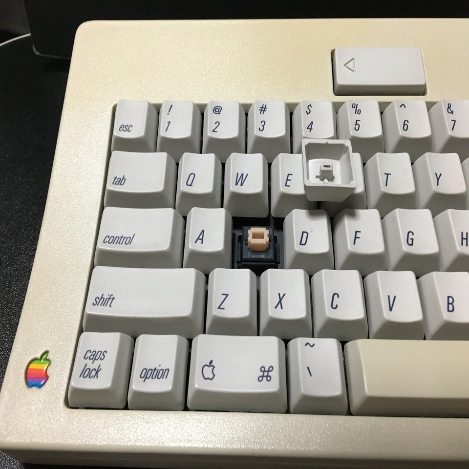 コンピュータ談義 #ADBキーボード達 #キーボード #棚卸し｜Mattaka