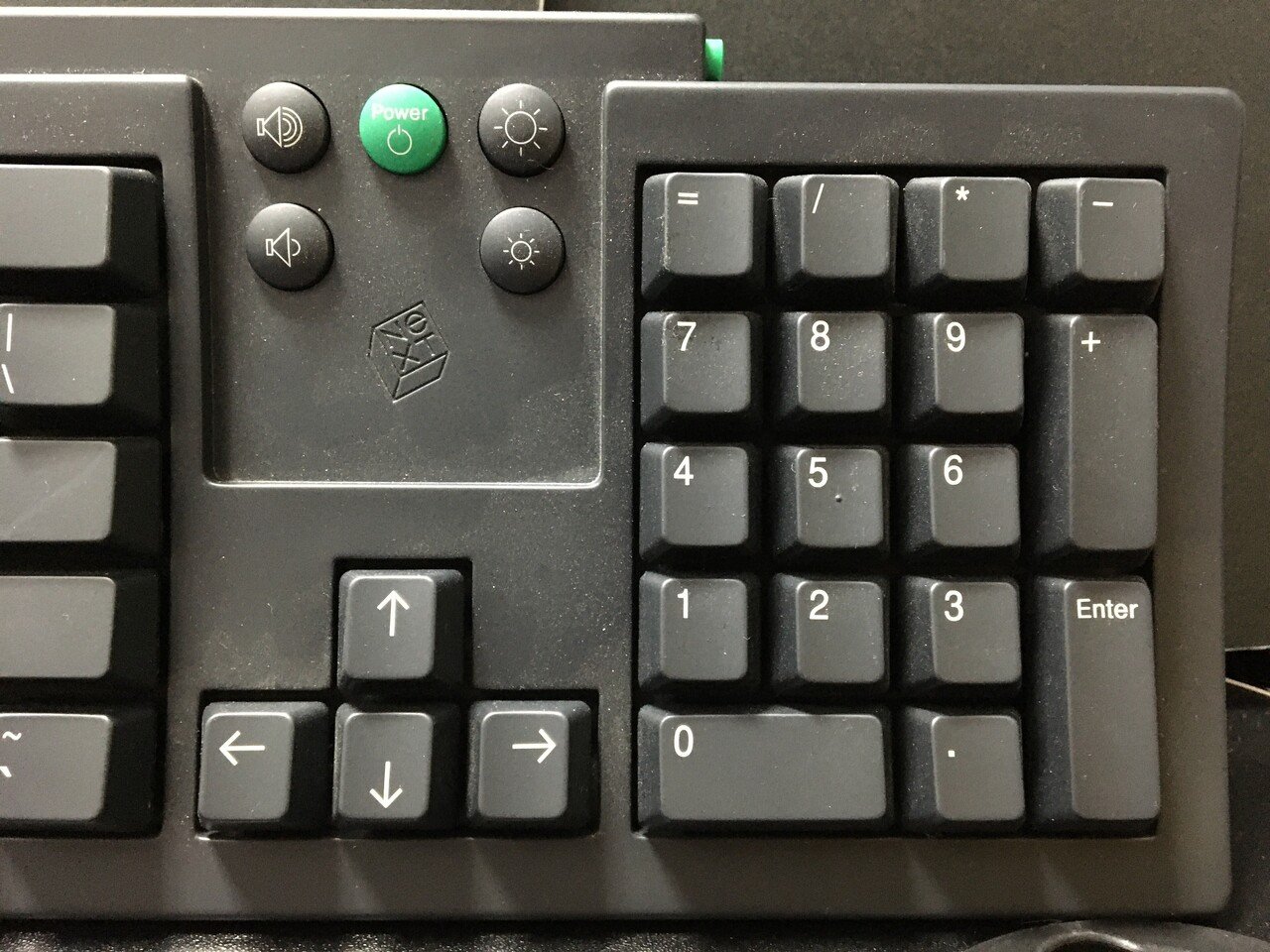 MacintoshNeXT BlackColor ADB Keyboard - www.patrooper.com