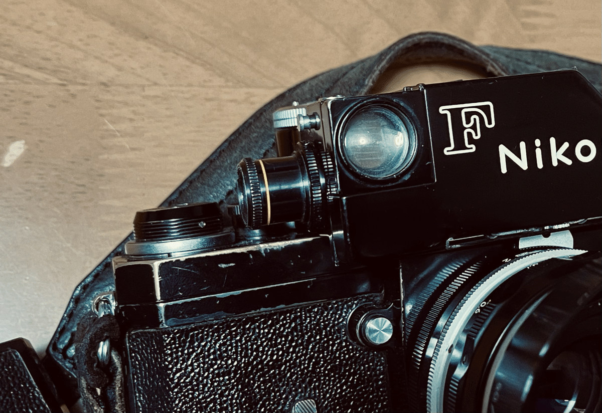 希少★NIKON Fニコン前期641万台 ウエストレベルファインダ－f=35mm NIKON F の変遷 - 初期型からアポロ型まで | Photo of the Life