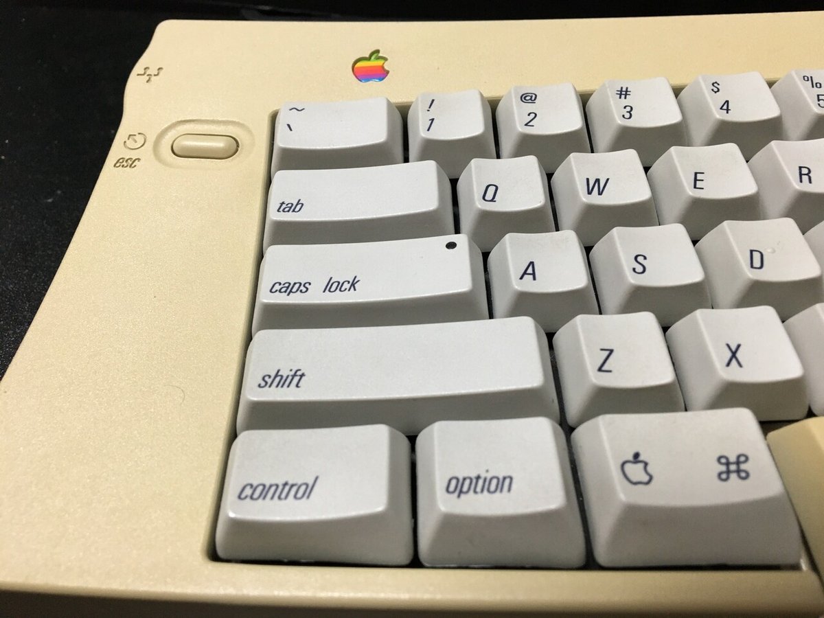 コンピュータ談義 #ADBキーボード達 #キーボード #棚卸し|Mattaka コンピュータ談義 #ADBキーボード達 #キーボード #棚卸し|Mattaka