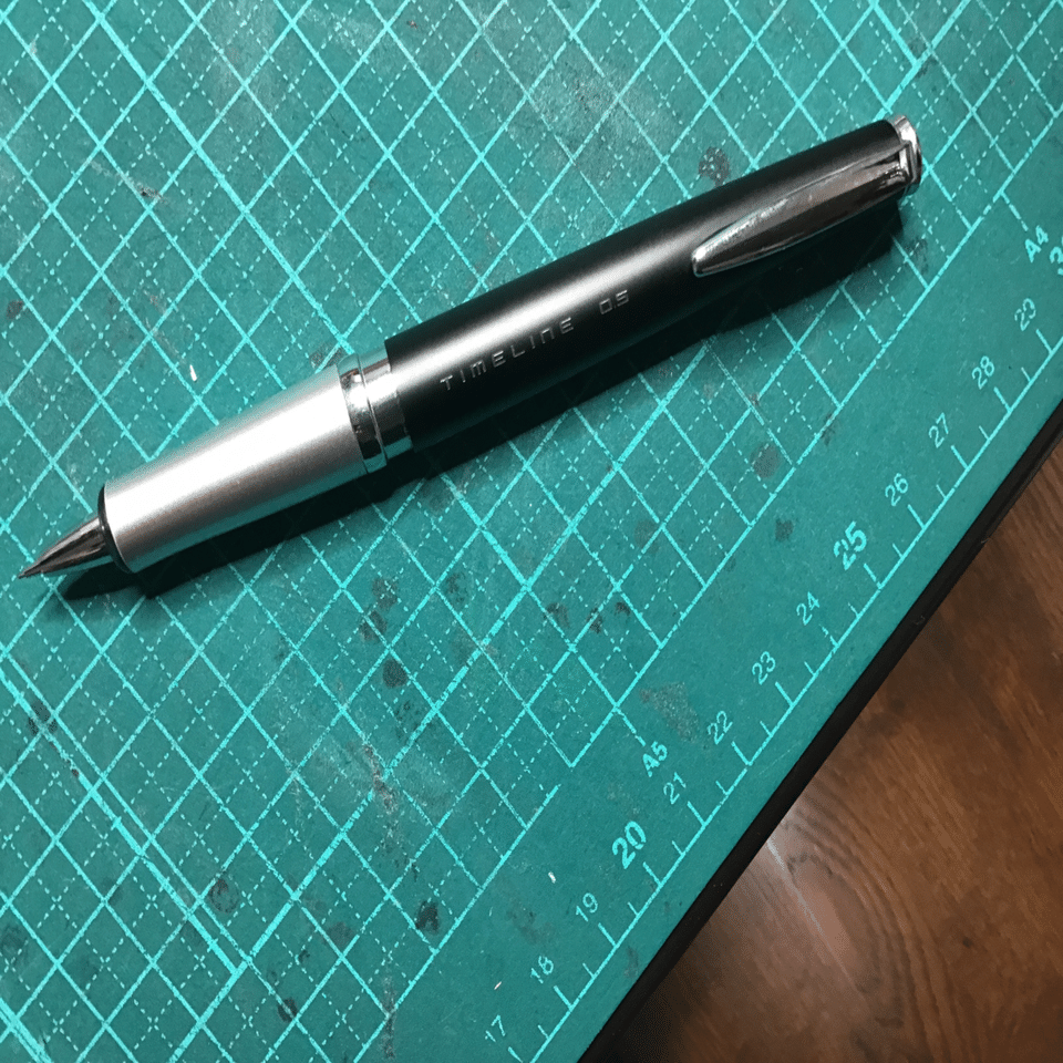 壊れたボールペン 34717dd68a94f655c11c179b90a01c