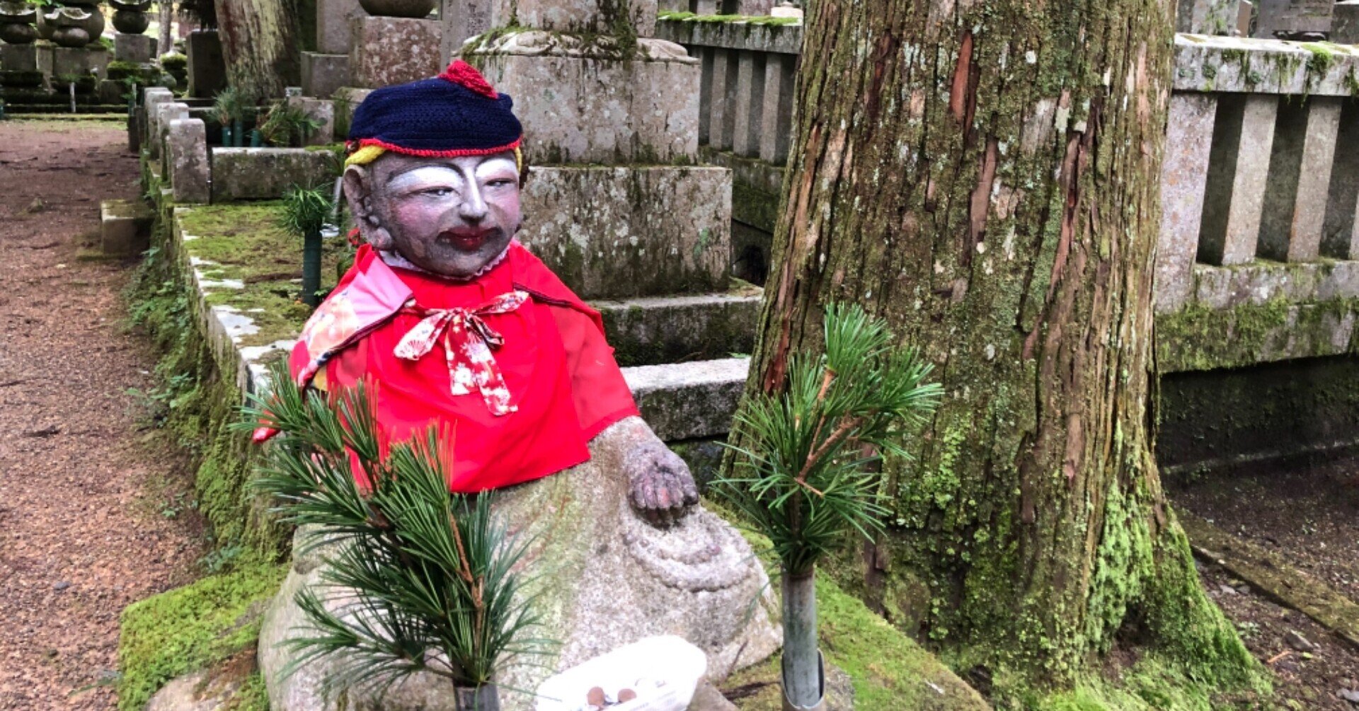 厚化粧のお地蔵さま 高野山法徳堂 空海と高野山の魅力を独自の視点で伝えています Note 厚化粧のお地蔵さま 高野山法徳堂 空海と高野山の魅力を独自の視点で伝えています Note