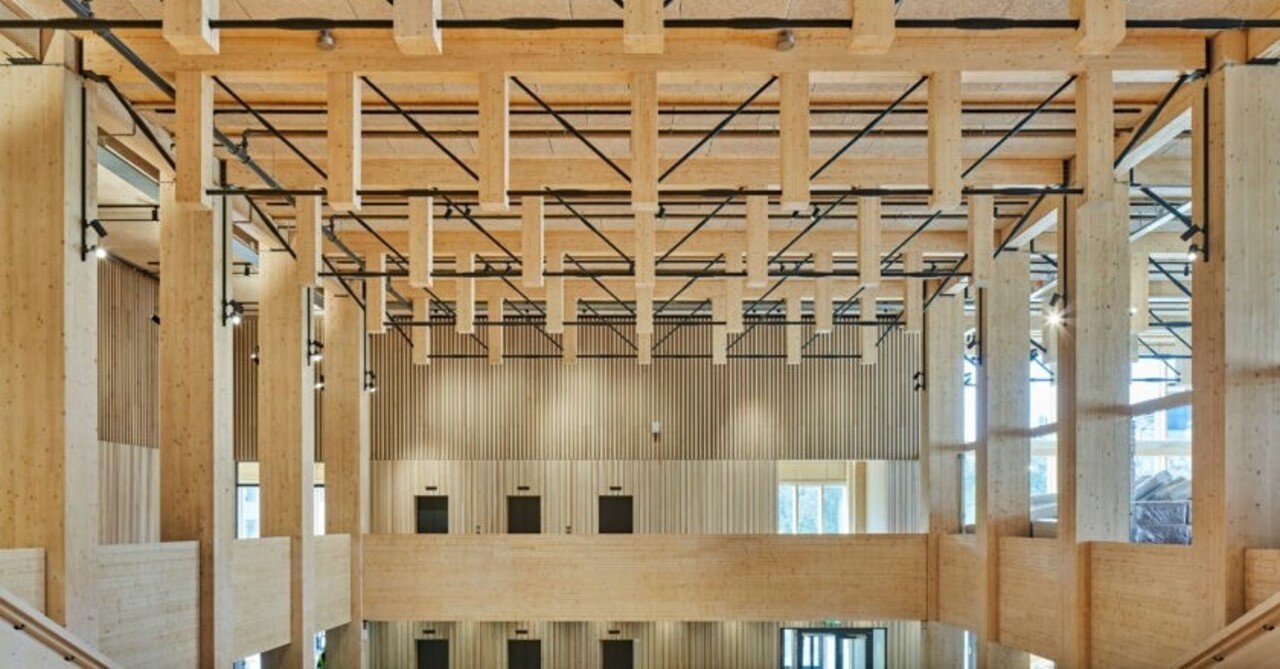 世界最大の木造建築：サラカルチャーハウス（Sara Kulturhus）｜安岡