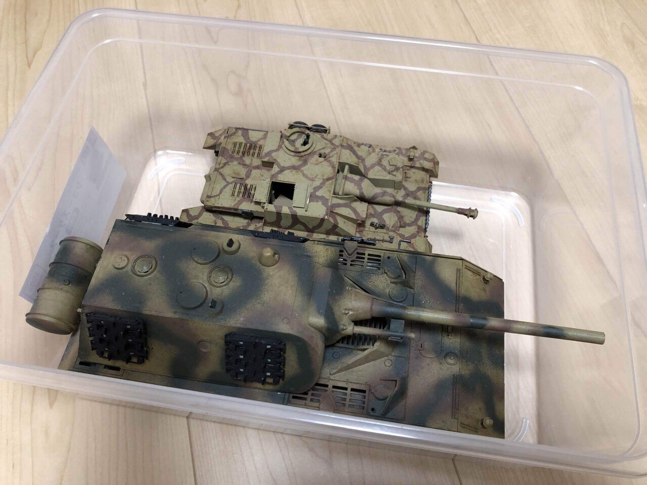 プラモデル ケース付き 戦車 戦国自衛隊仕様 ピットロード製 61式戦車