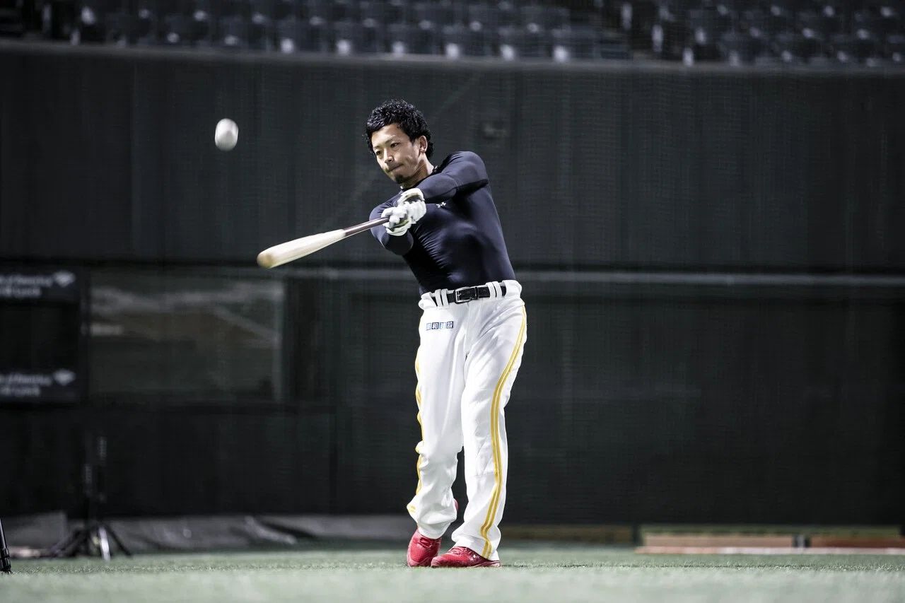 松田宣浩選手が300号本塁打達成 人並外れた バットに対する感覚 アンダーアーマー 松田宣浩選手が300号本塁打達成 人並外れた バットに対する感覚 アンダーアーマー