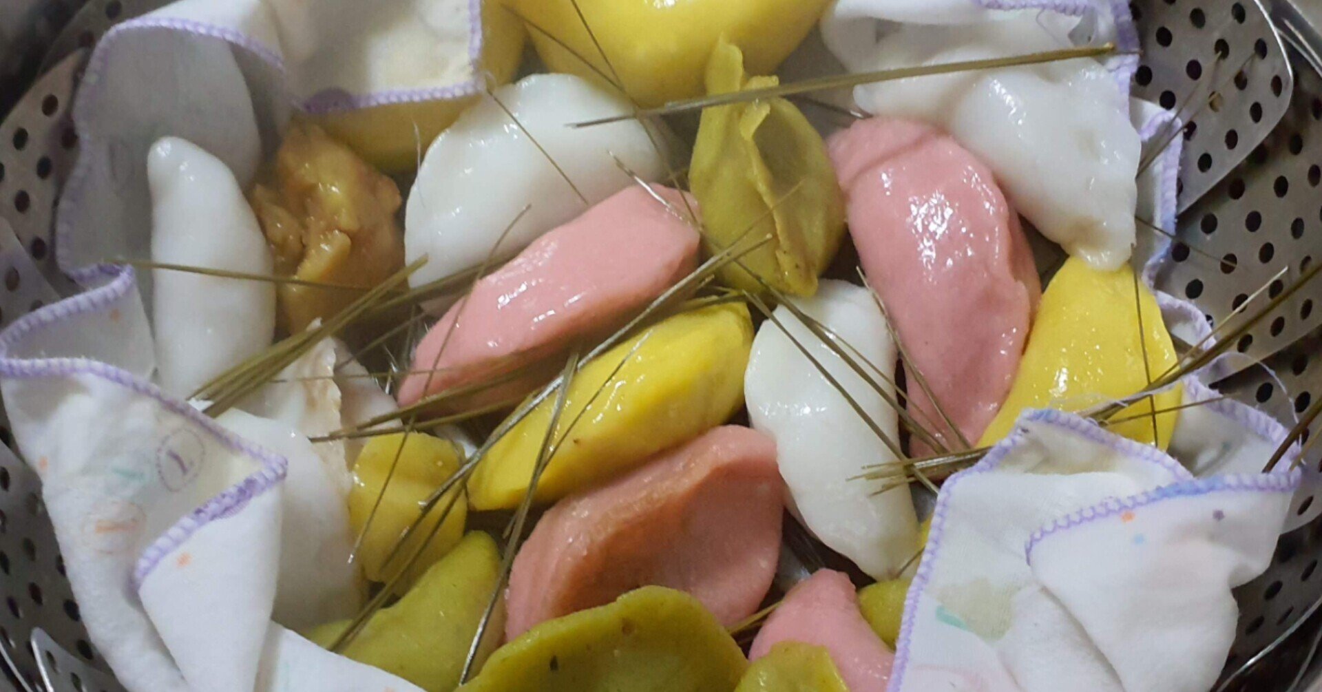 韓国の秋夕 家庭ではソンピョン 松餅 を作る風習があります 韓国暮らし Note 韓国の秋夕 家庭ではソンピョン 松餅 を作る風習があります 韓国暮らし Note