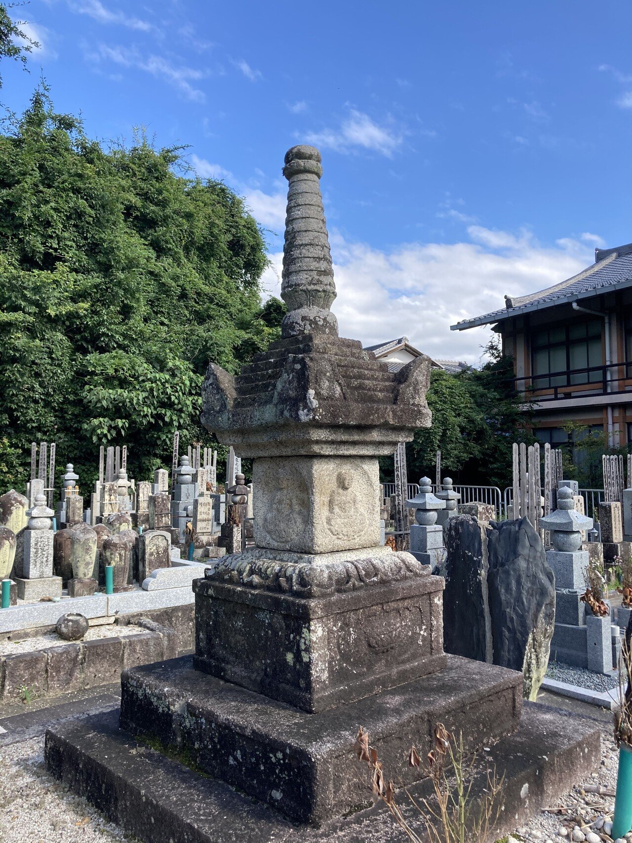 京都府内の石造物㊹:覚勝院墓地宝篋印塔|綾 京都府内の石造物㊹:覚勝院墓地宝篋印塔|綾