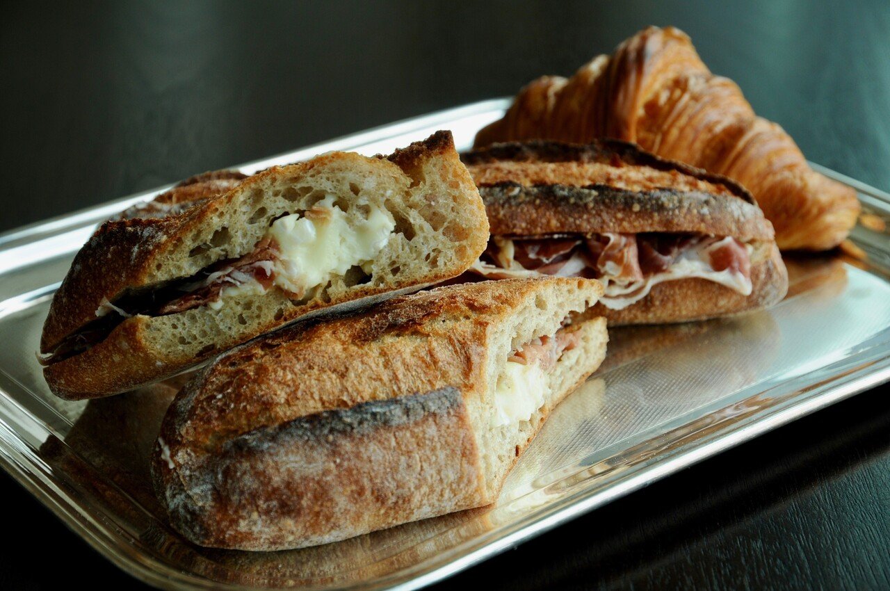 昭和レシピ本】マキシムドパリの家庭料理（昭和57年） マキシム・ド