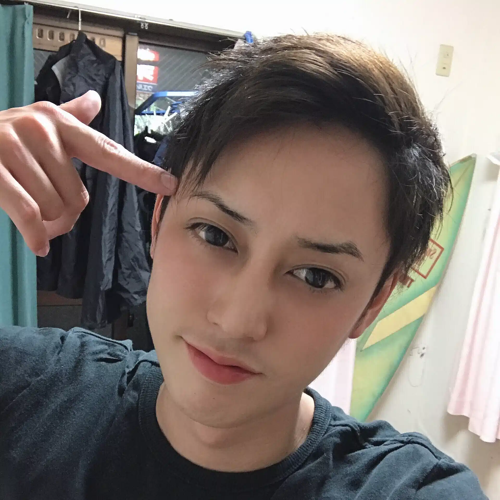 U.K（29）毎日更新！！月間1pv、フォロバ100、読書、筋トレ、キックボクシング、小説、日記、エッセイ。