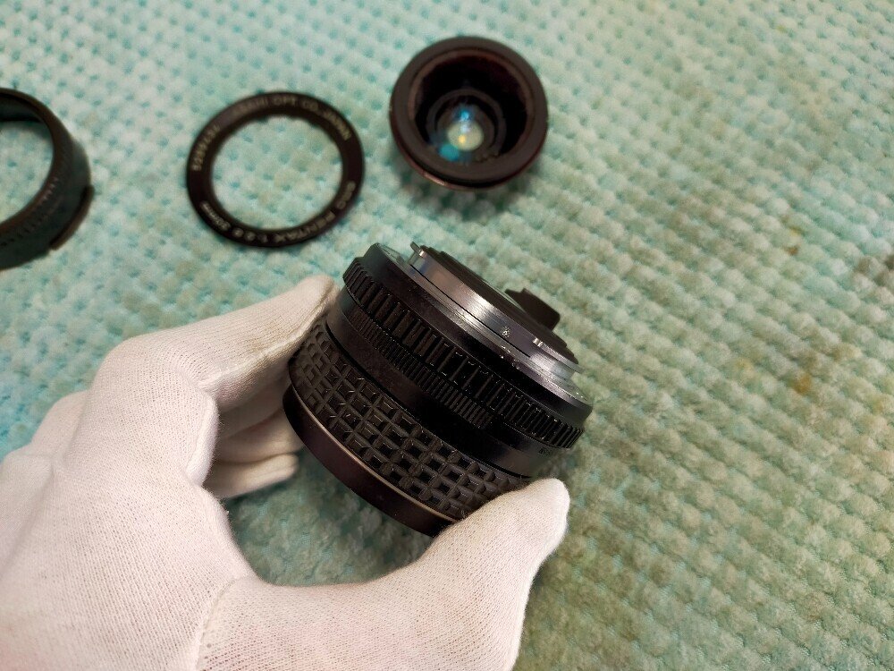 Pentax SMC PENTAX 30mm F/2.8の分解｜フィルムカメラ修理のアクアカメラ