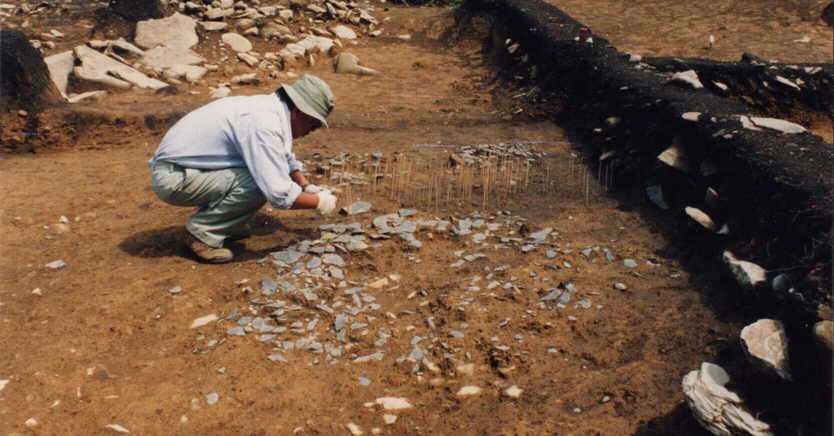 は】 八風山Ⅵ遺跡 ＜旧石器電子辞書＞｜八ヶ岳旧石器研究グループ