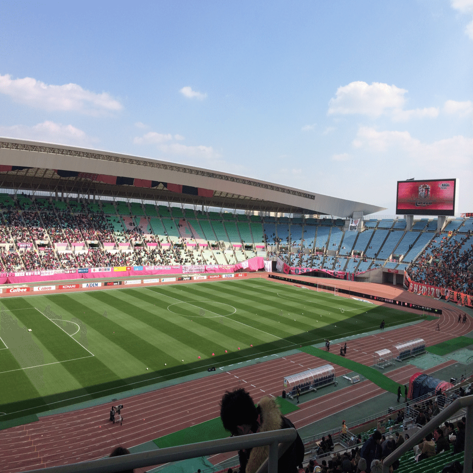 ヤンマースタジアム長居 長居陸上競技場 深夜2時 Note