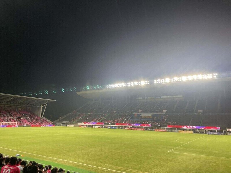 ヨドコウ桜スタジアム 長居球技場 深夜2時 Note ヨドコウ桜スタジアム 長居球技場 深夜2時 Note