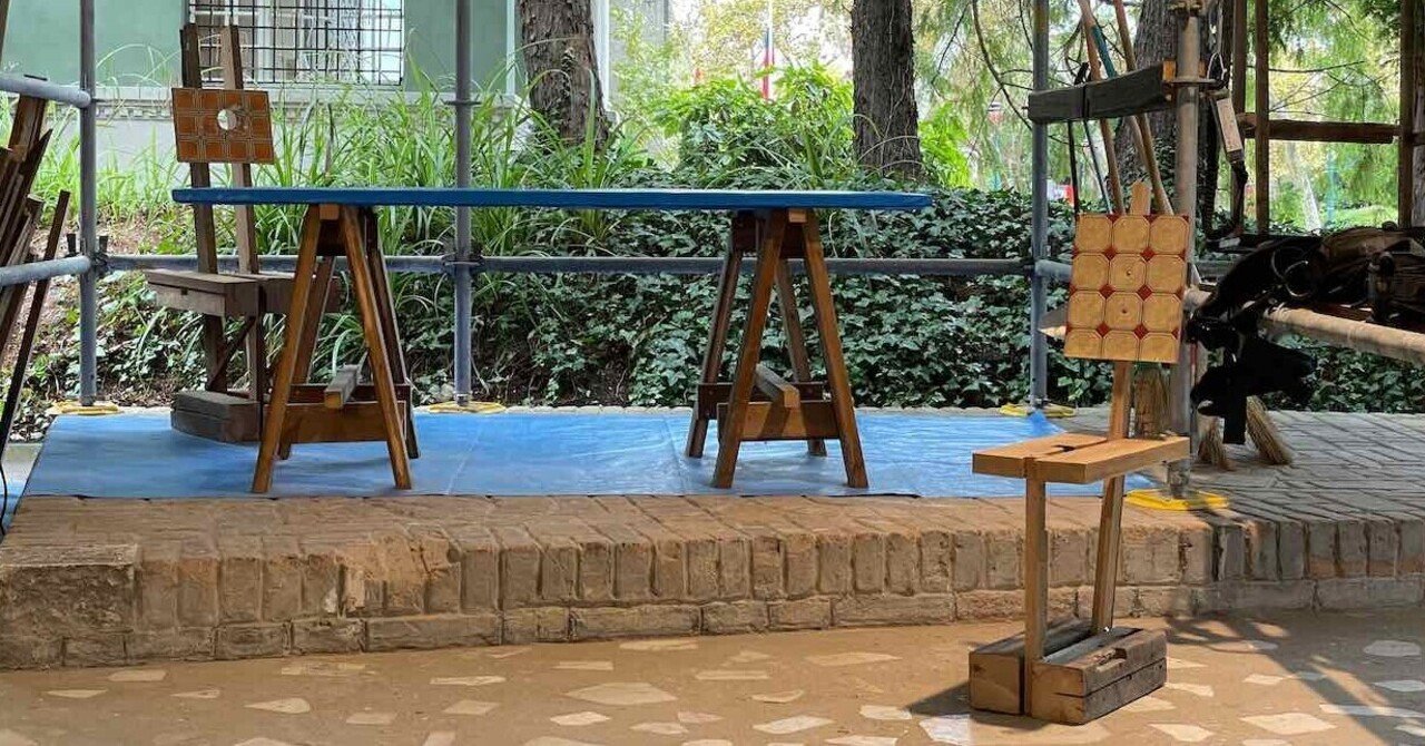 一点モノ 杉古材屋根材、梁使用リメイク品 スツールベンチハーフログ