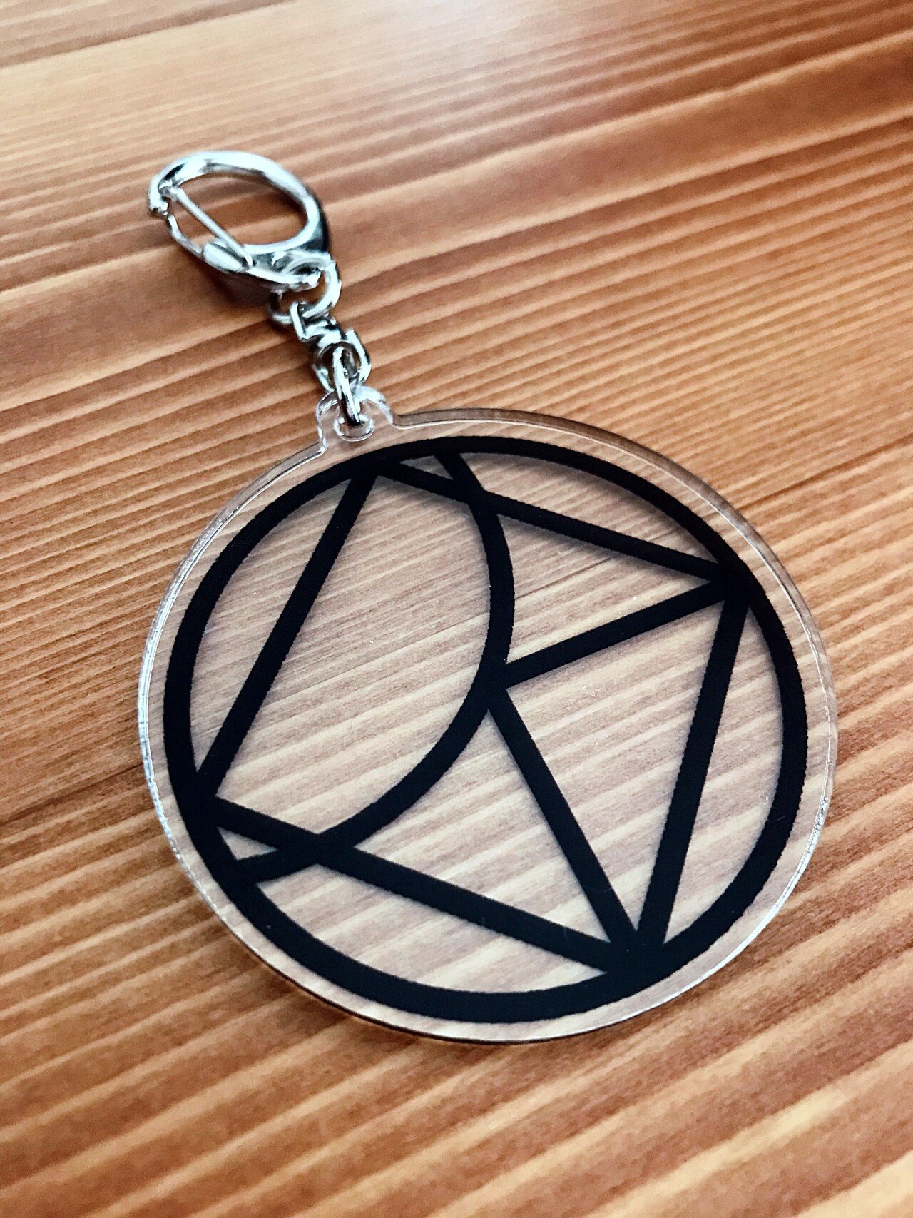 多様性アクリルキーホルダー 通販開始のお知らせ 有坂カタリ Note