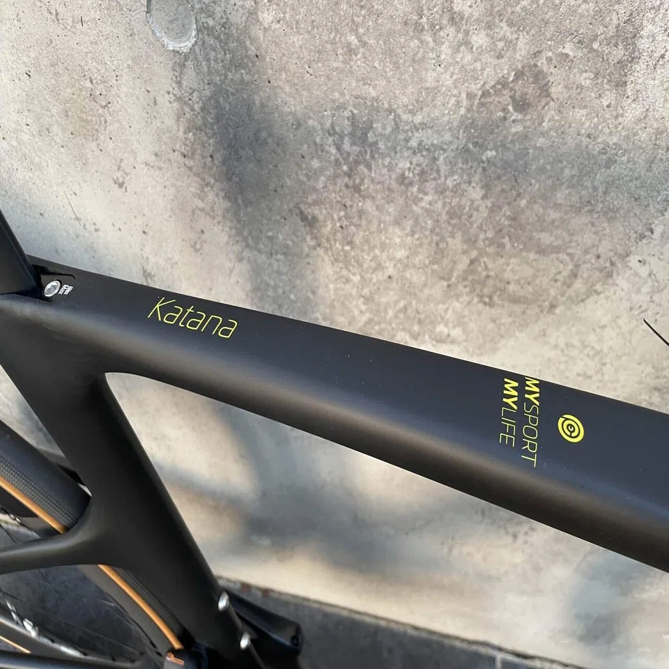 在庫情報】CEEPO 2022 KATANA DISC 新DuraAce Di2 完成車｜BIKE SHOP 