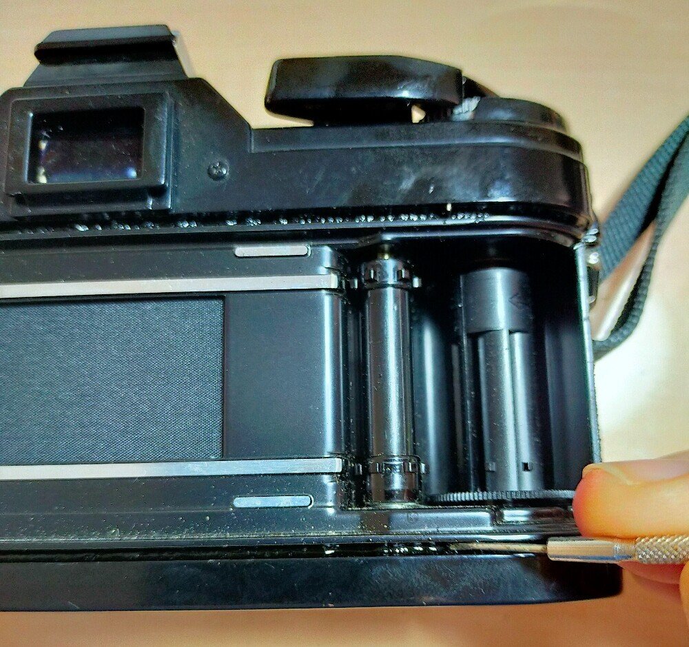 モルト交換(キャノンAE-1)｜フィルムカメラ修理のアクアカメラ