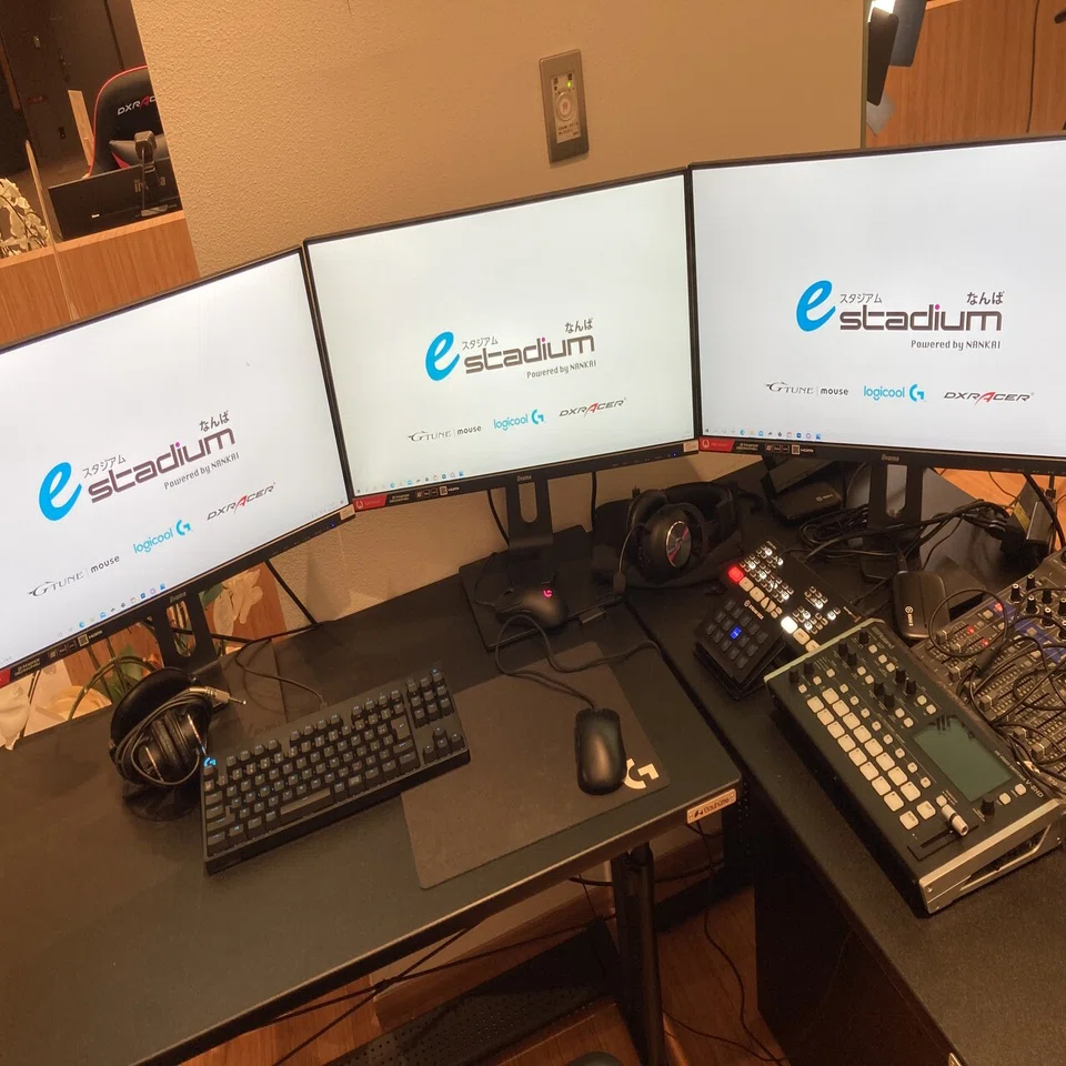 カードゲームオタクが 完全無料でpcゲームが遊べる Eスタジアムなんばに遊びに行ってきました イヌ科 Note