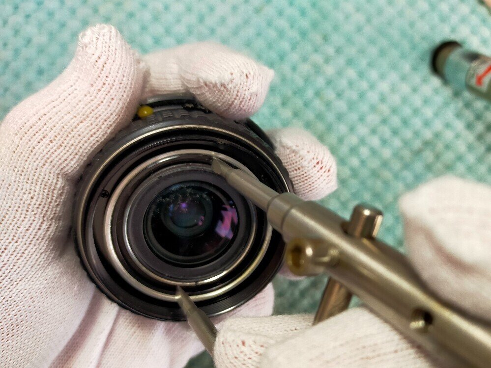 Pentax SMC PENTAX-M 28mm F/2.8の分解｜フィルムカメラ修理の
