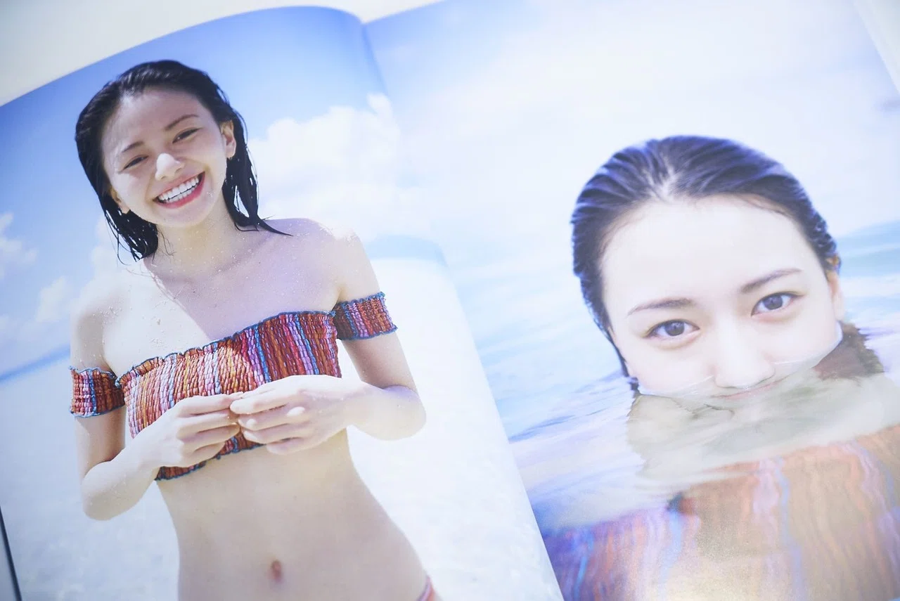山本舞香写真集「サニー／ムーン」の秘密。沖縄編｜すずきしん